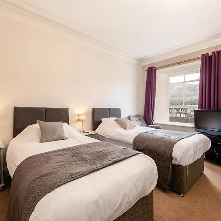 The Tall House - Sleeps 16 Holiday home *